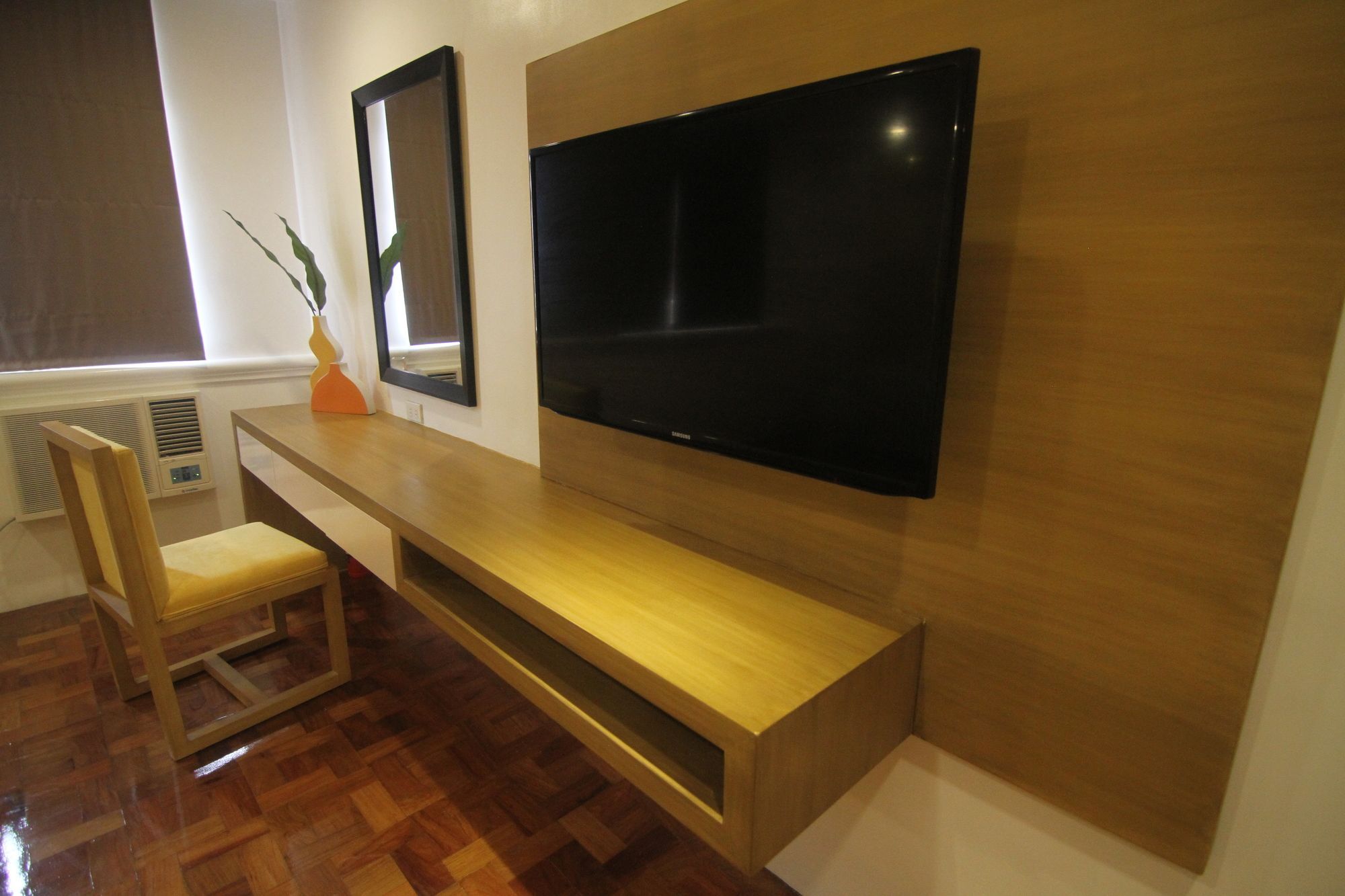 Reddoorz Plus @ Casino Street Makati Makati City Екстериор снимка